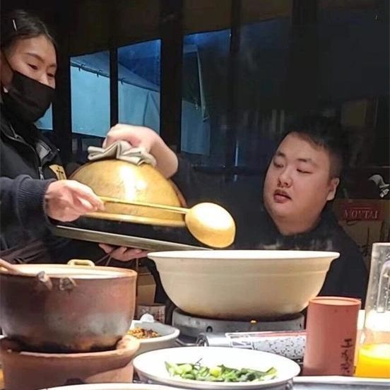 dota2-刀圈一哥正式归来?zard透露:最近瘦了很多,感觉变年轻了