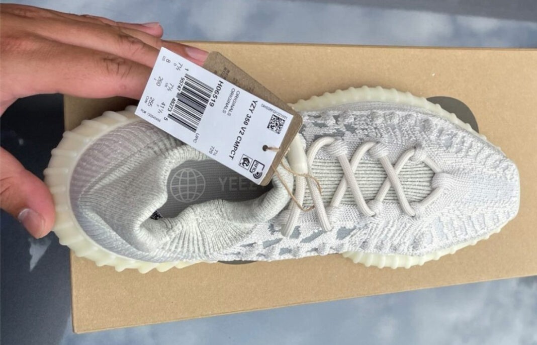 都想要的白斑马yeezy回来了不过这次有点不一样