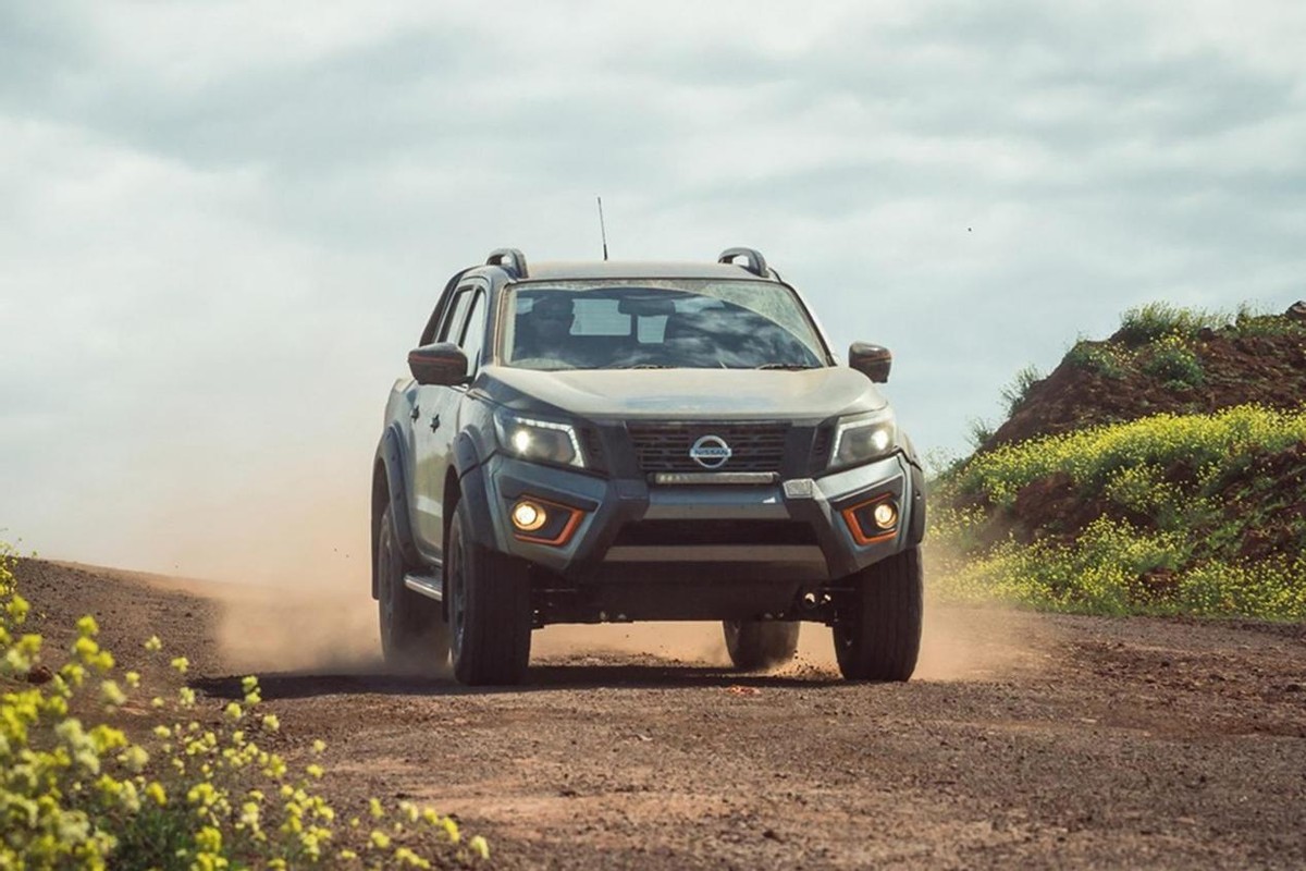 整车设计硬派,搭载2.3t引擎,日产纳瓦拉特别版车型官图发布