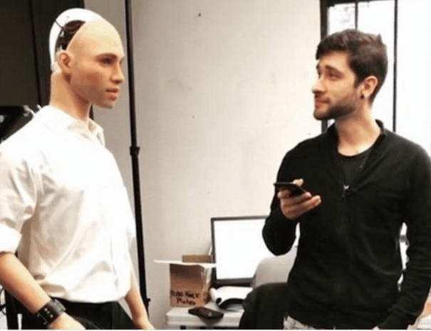 "老公"机器人火了!性能强大,契合度极高,能满足女性99%需求