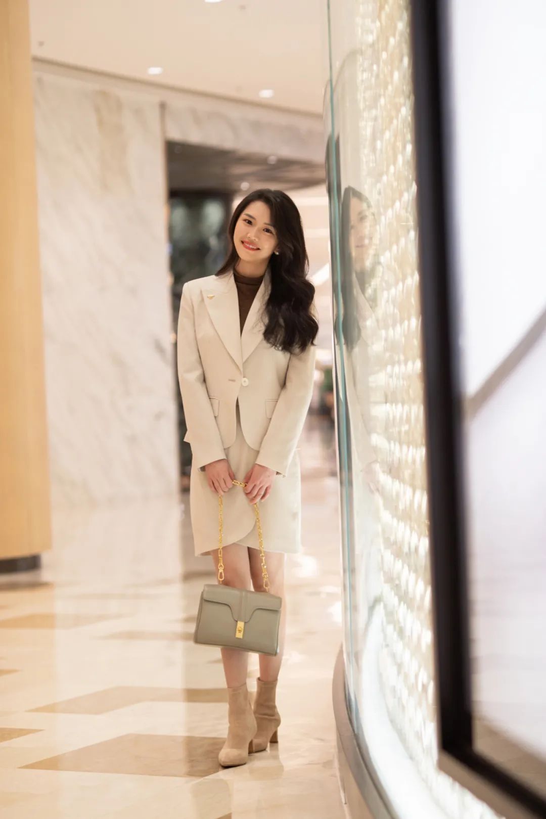 律政佳人职场穿搭看完这三位女律师只想感叹她们也太会穿了吧