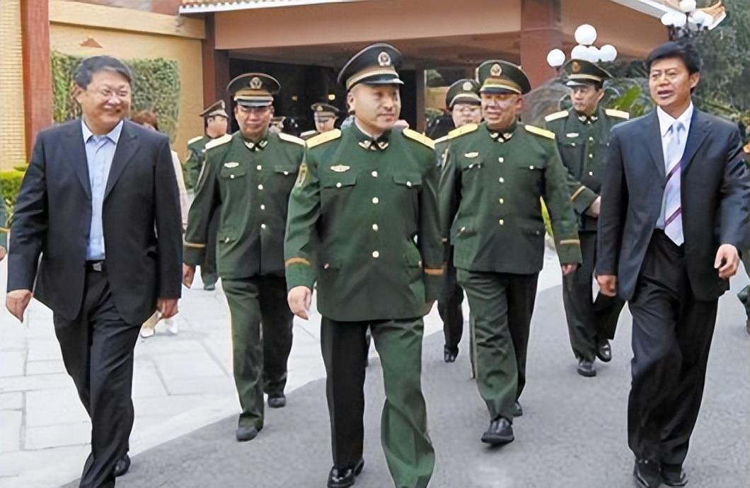 纪实:武警部队"大老虎"牛志忠:60岁升任武警副司令1年后落马