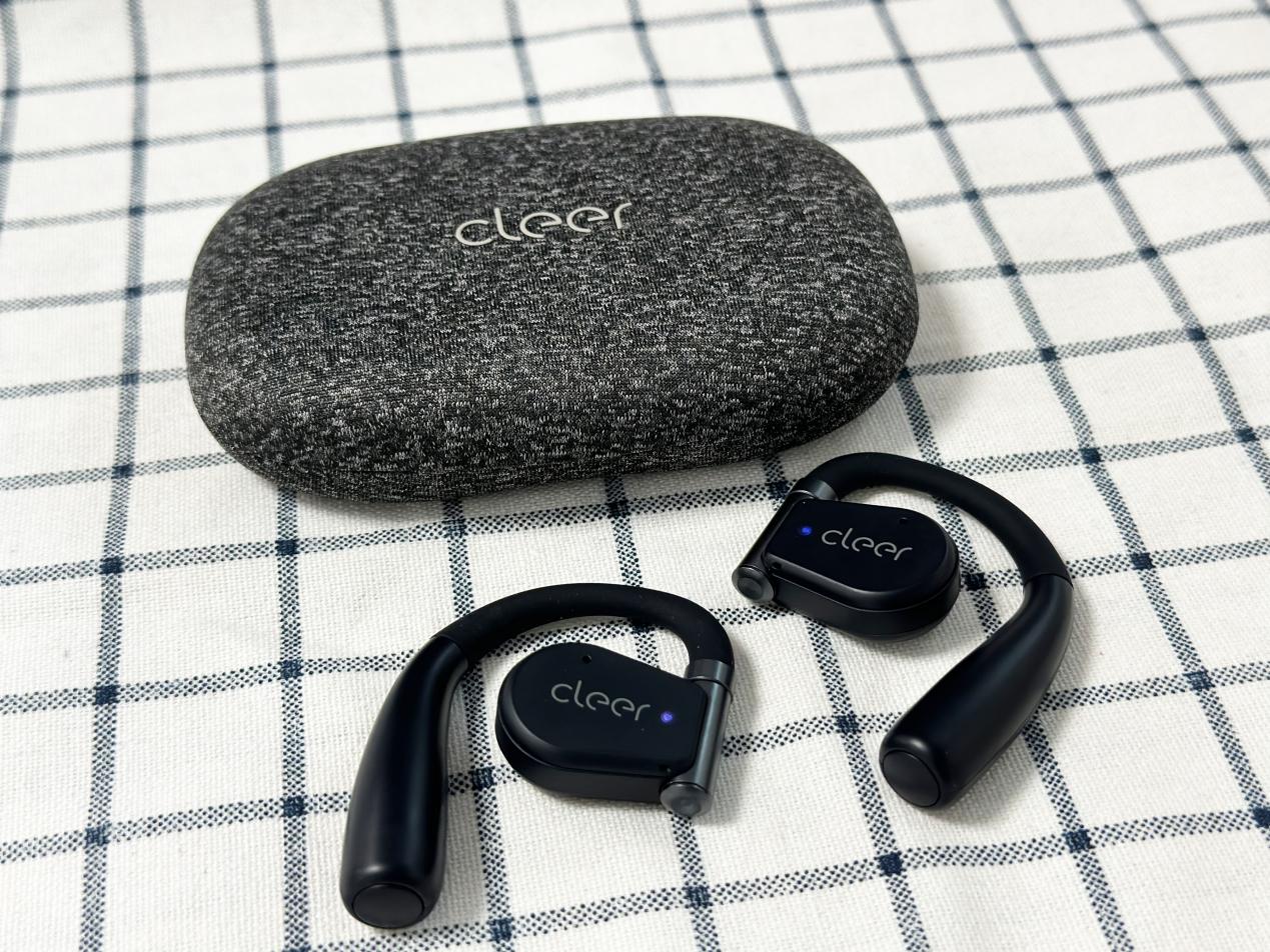 cleer耳机代工厂图片