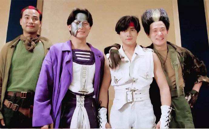 超级学校霸王里张学友唱的歌叫什么名字?