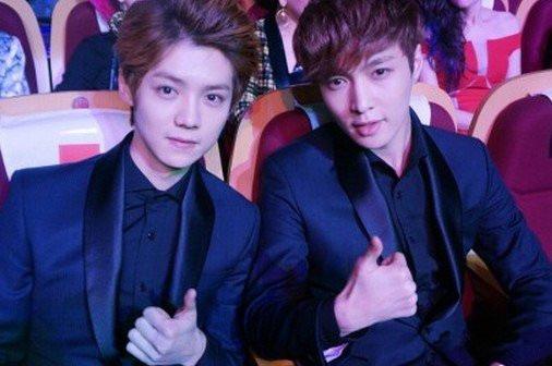 友谊为何瞬间破灭?揭秘张艺兴与鹿晗之间令人扼腕的破裂原因!