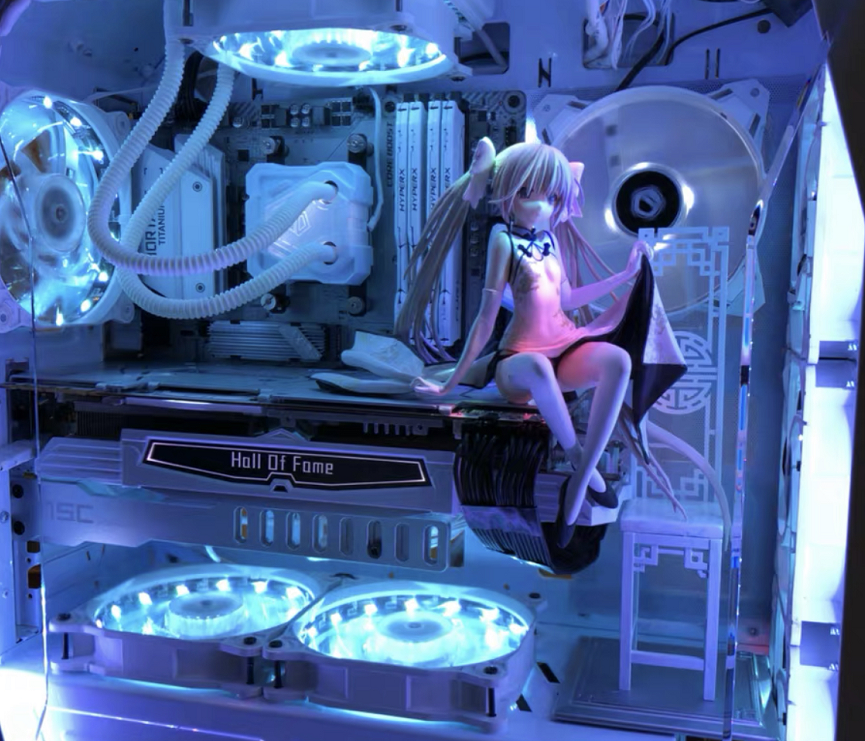 为什么越来越多小伙伴喜欢在电脑机箱里面放置手办呢?