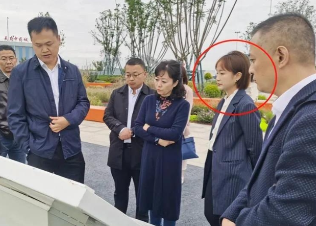 她是90后"美女副市长",清华大学医学博士,长相甜美,履历丰富
