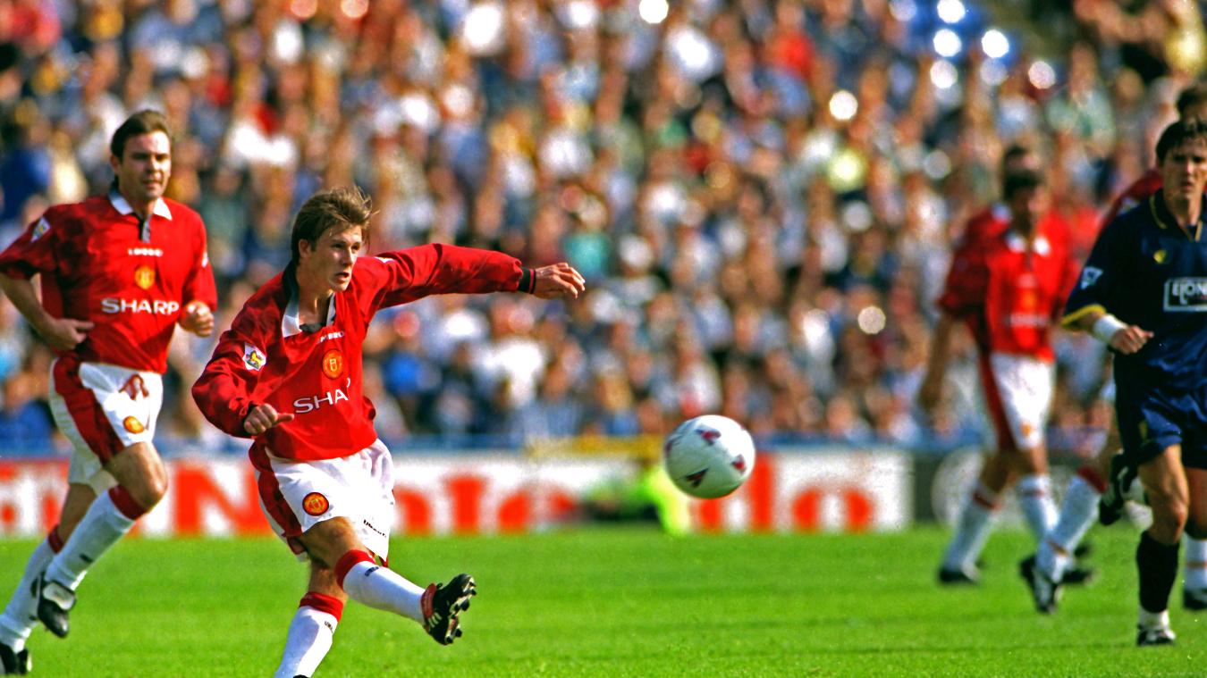 贝克汉姆的曼联经典吊射25周年!小贝做老板仍是万人迷,身材如旧