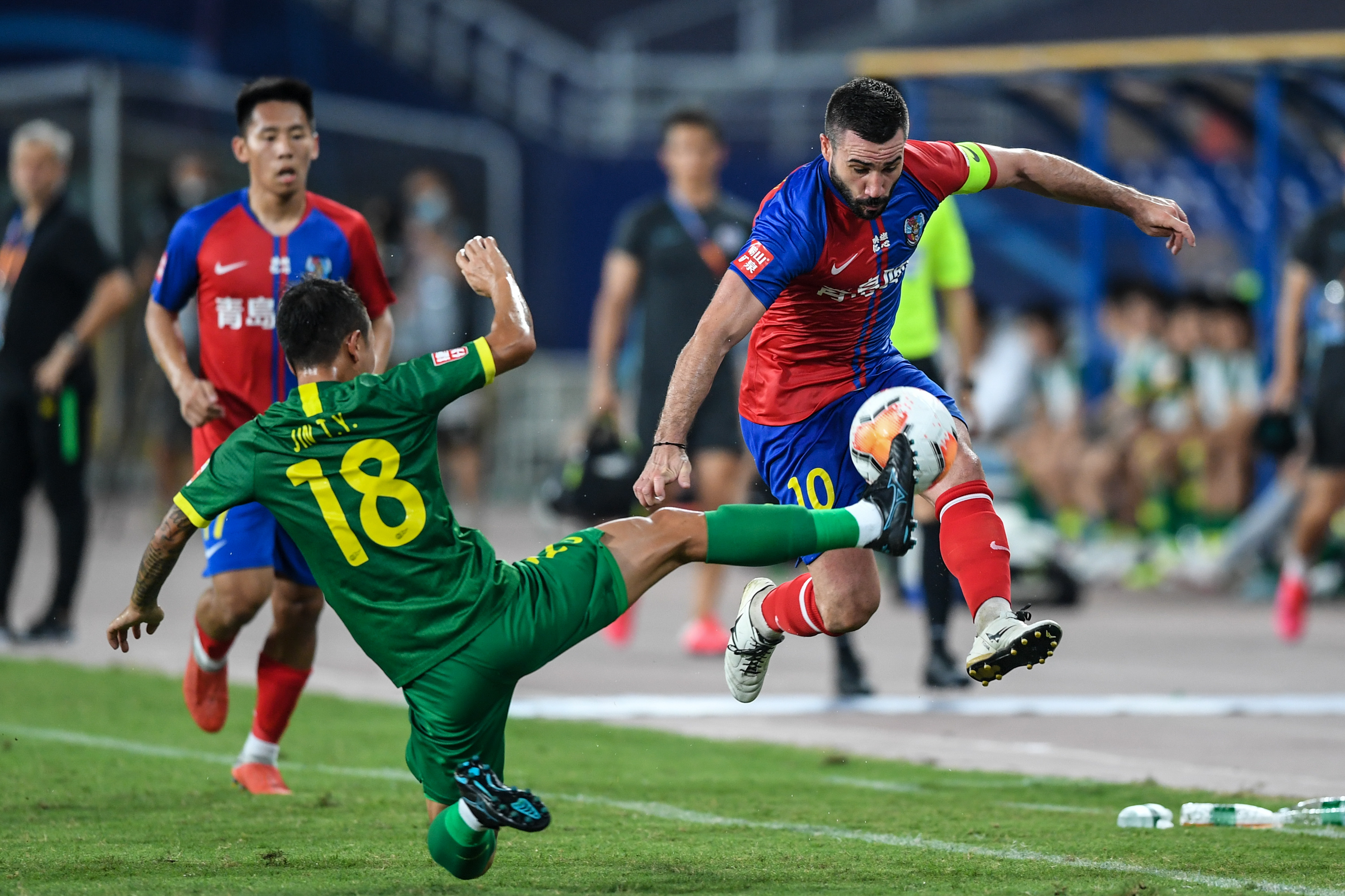 足球——2020中超联赛第一阶段第5轮集锦(30)