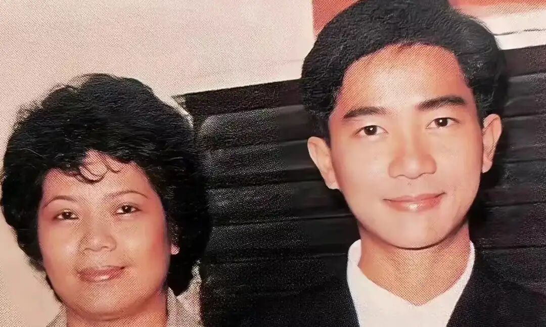 陈百强85岁的母亲在家乡广东江门病逝,母子二人都曾一直心系家乡