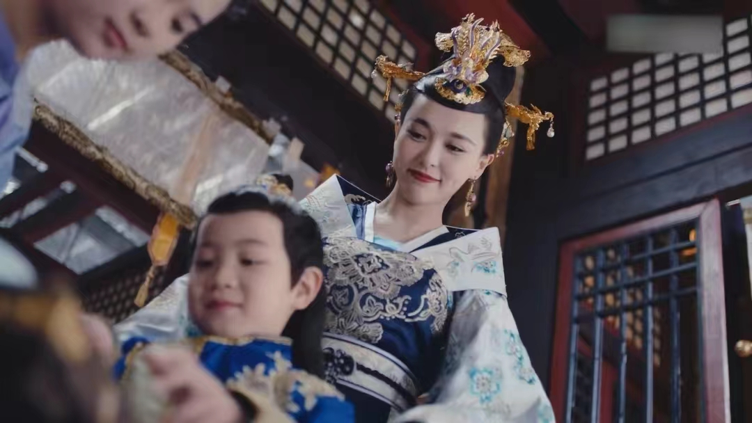 冯太后是北魏历史上杰出的女政z家,她遇事果敢,敢说敢做,善于发现和