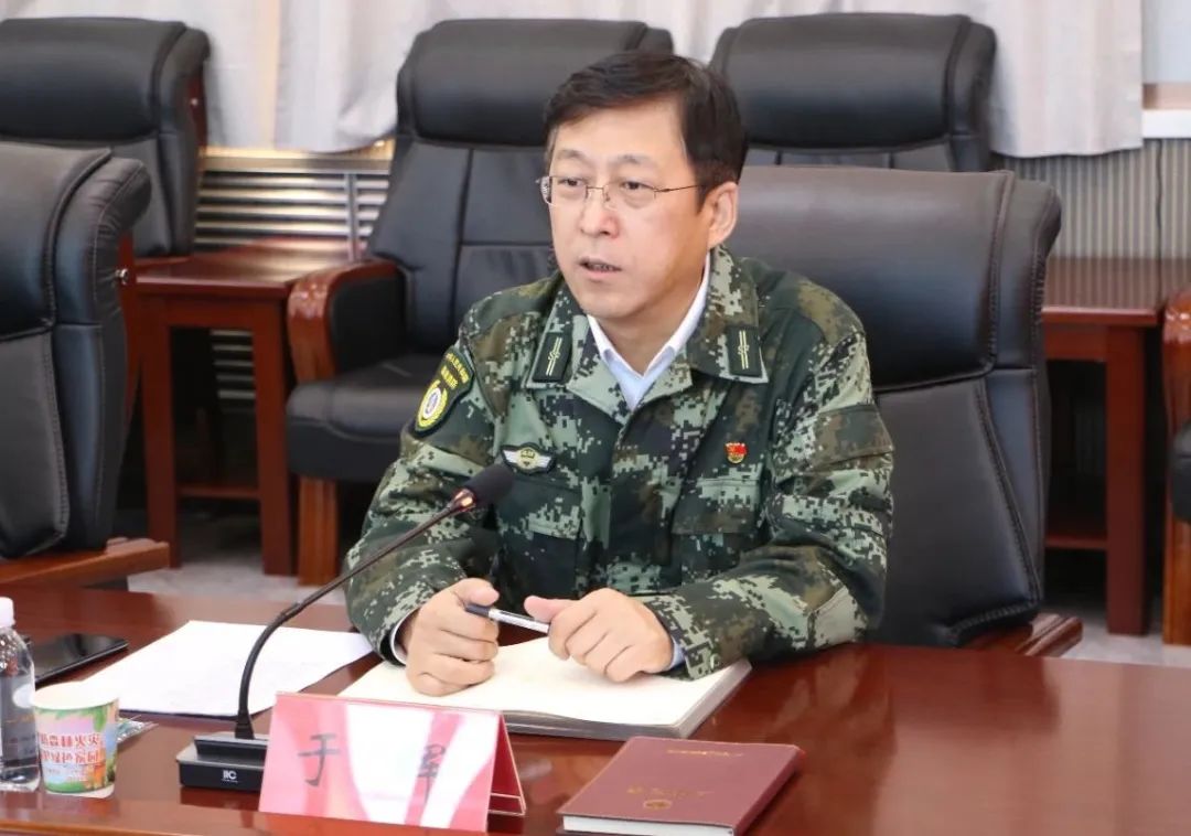 大兴安岭集团党委书记于辉深入十八站林业局督导检查春防工作