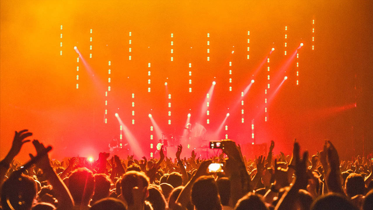 饭圈文化快速发展衍生出的粉丝效应,对文化力量产物的阶段性影响