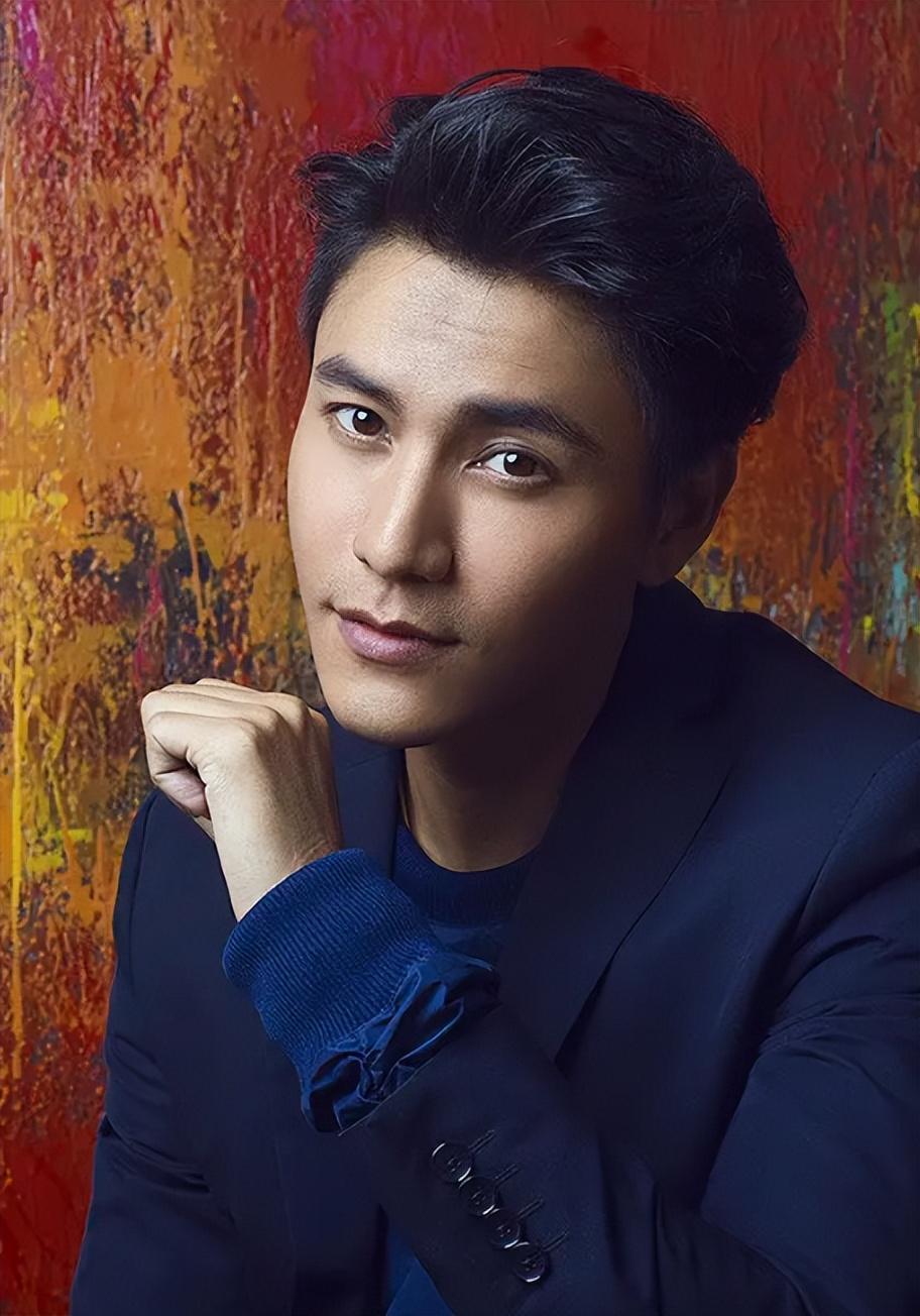 回顾47岁的陈坤虽没结婚但不代表没伴侣男人一生不该只有婚姻