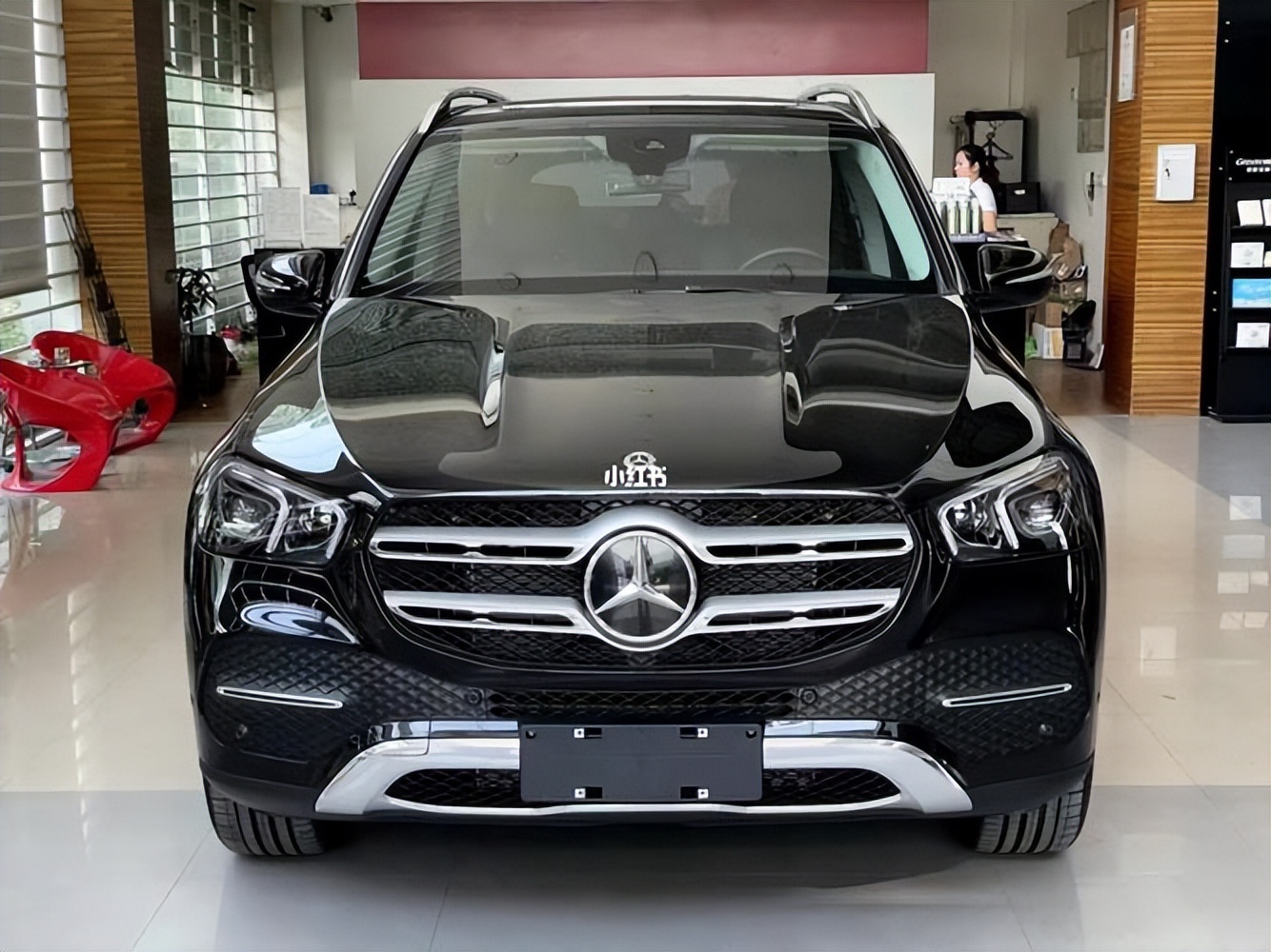 宝马要慌了!2023款奔驰gle350来了,v6 4驱 新套件,看啥x5