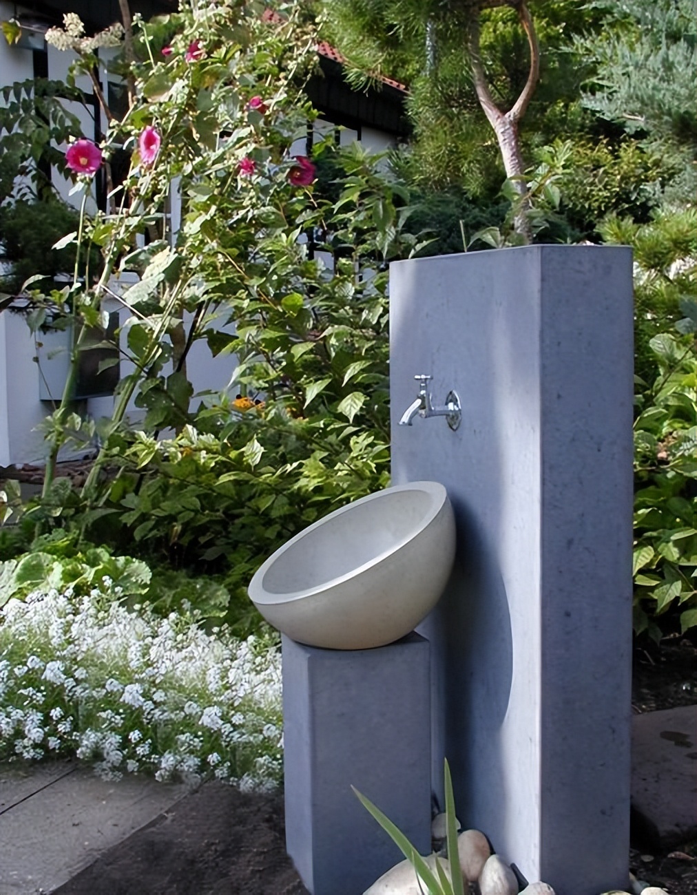 实用又美观!高质量的花园洗手台打造指南