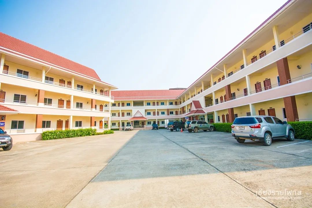 清莱皇家大学风光迷人,文化气息浓厚,向往的校园生活就在这里