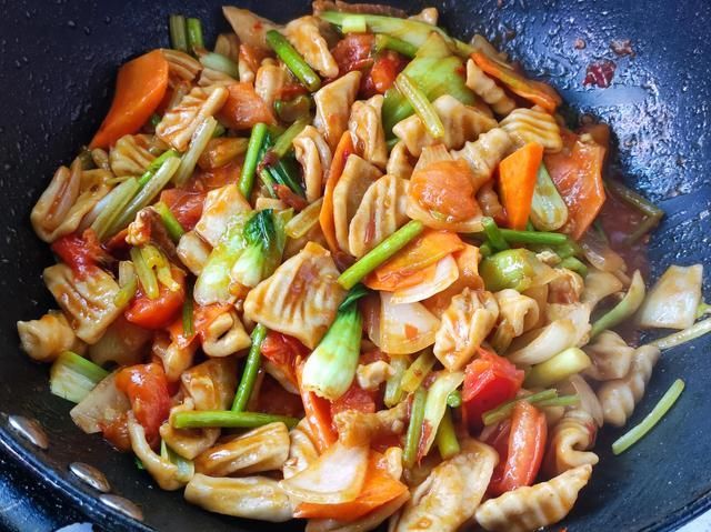 炒个荞麦面猫耳朵