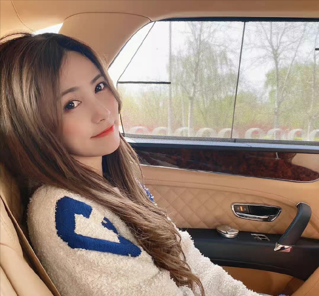 ag一诺的女朋友也太好看了!粉丝:完全看不出来两人相差九岁