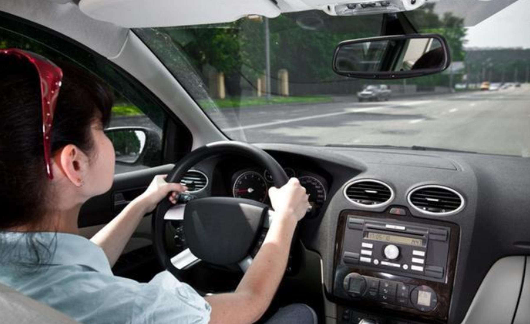 心理学:你开车的样子,暴露了你的情商和层次