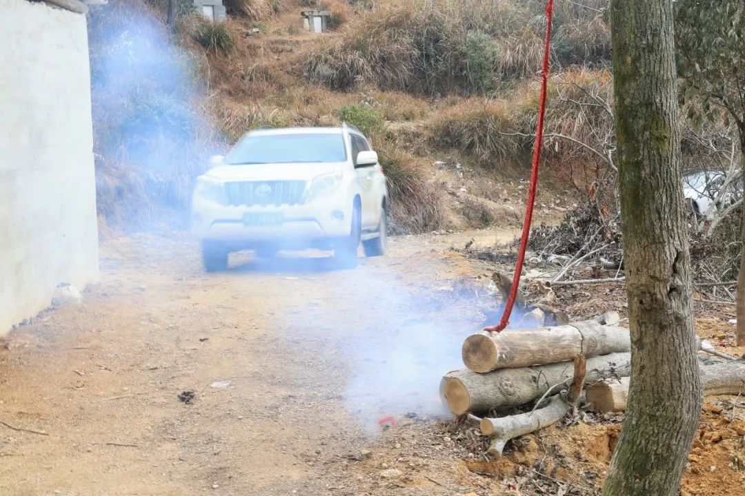 英山县老县长易茂先:我终于光荣地当上了猪贩子