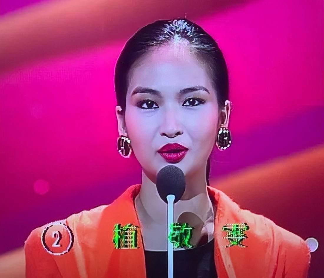 香港女星植敬雯晒近照!53岁身材保持尚佳,自曝没有复出打算