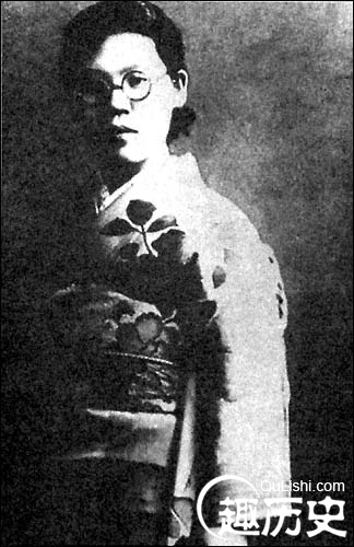 唯一跟着中国人一起抗日的日本美女:绿川英子生平