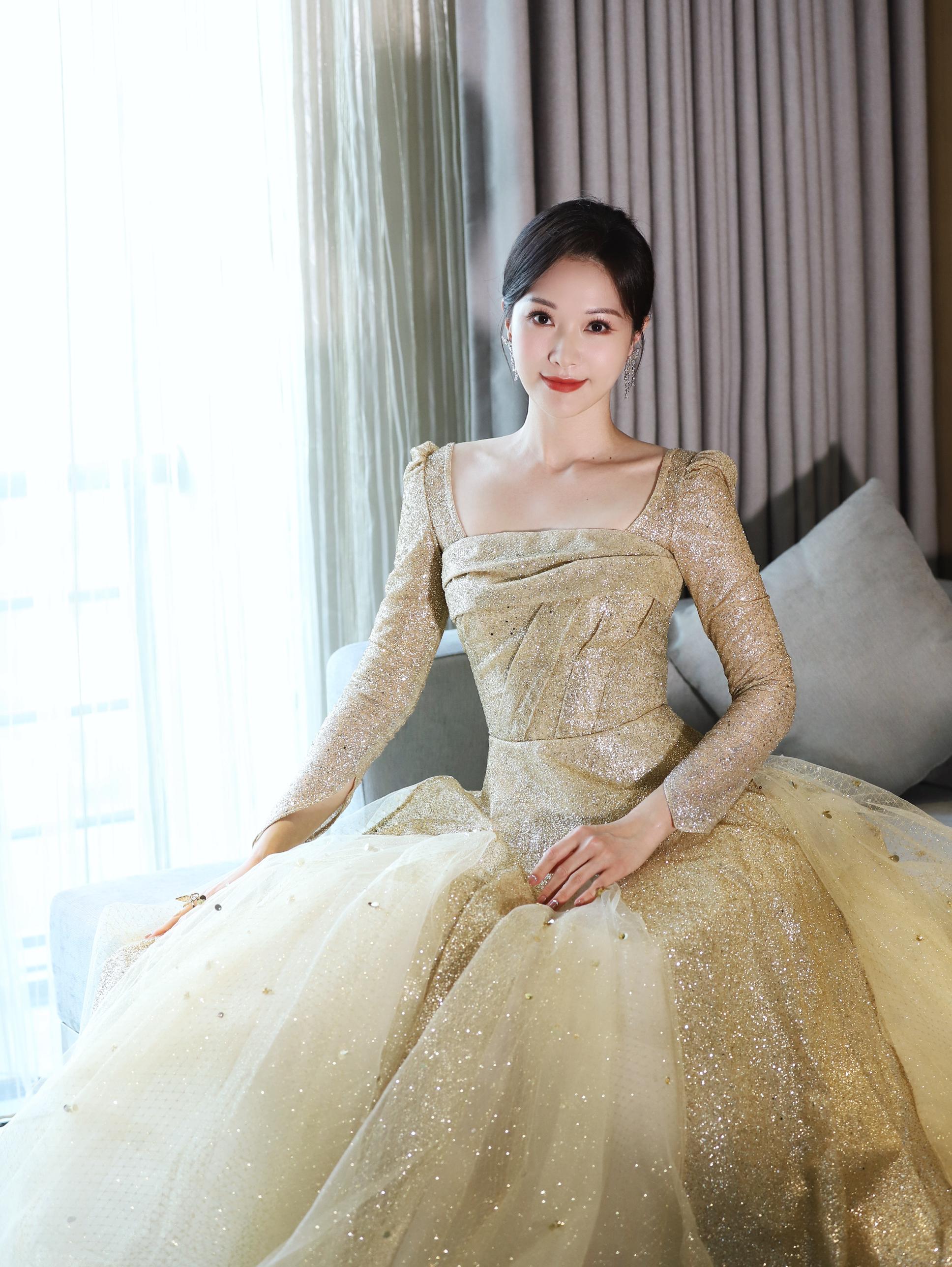 电影频道m榜暨中国电影大数据盛典 谢映玲担纲主持表现亮眼