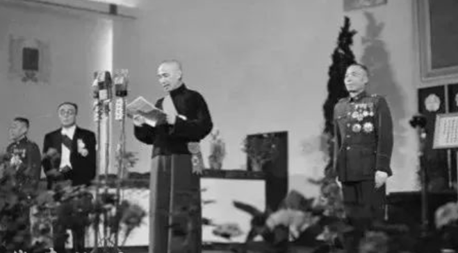 解放战争时期,刘安祺率军撤离青岛,被国军称之为东方敦刻尔克