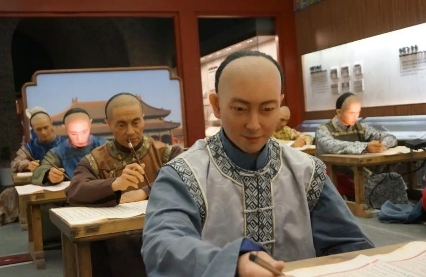 清朝很任性的考生科举写下8字皇帝看后决定状元就你了