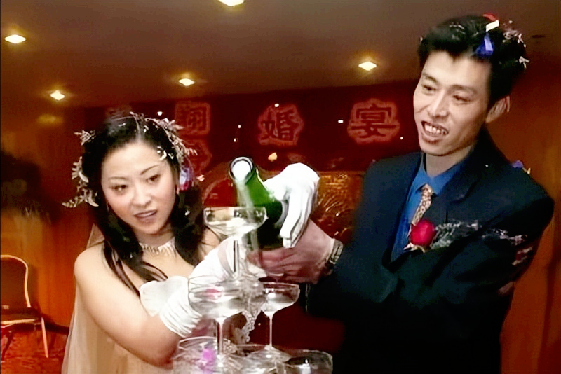 亚洲飞人张翔排球生涯有心痛遗憾娶空姐为妻现在怎样了