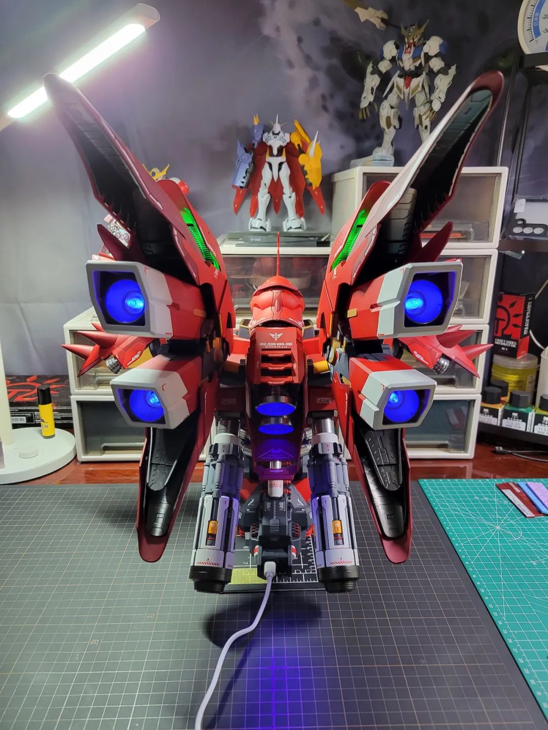 「佳作」亿辉新安洲胸像