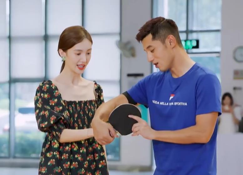 上热搜!张继科再上综艺,恋爱观让人意外,放弃景甜追金晨失败