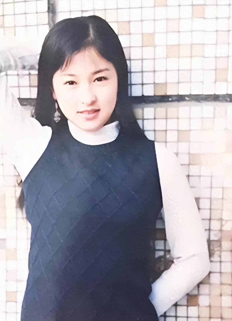 演员魏小军40岁走红45岁消失如今新身份露面惊艳众人