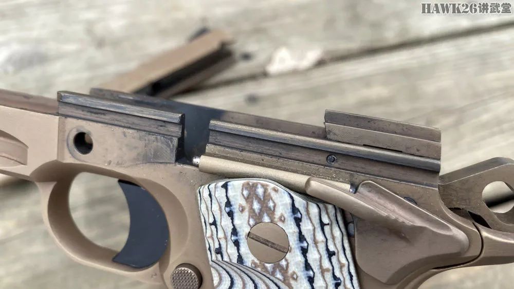 评测:柯尔特m45a1海军陆战队手枪 15000枚弹药之后变成什么样?