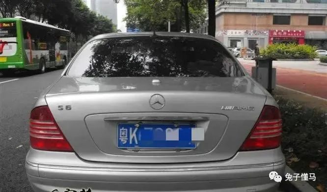 黑老大李振刚倒台:脚踏黑白两道疯狂放贷,人称左手公安右手法院