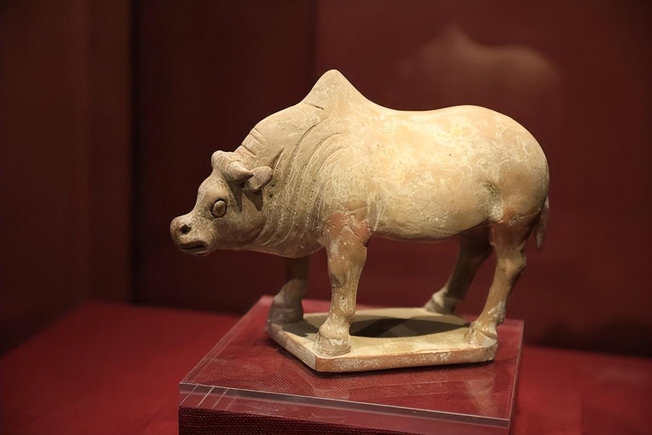 从西安地区唐墓出土的牛俑看唐代对牛的利用