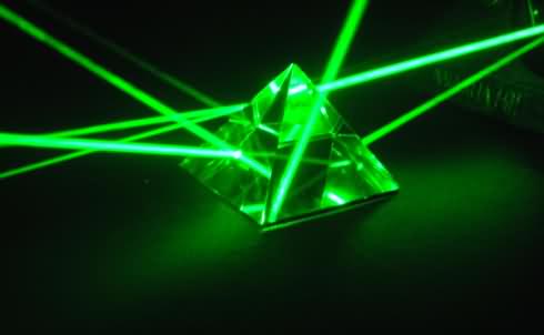 喝了核废水会怎样?外国小伙欲练成百毒不侵,每天坚持饮含镭药水