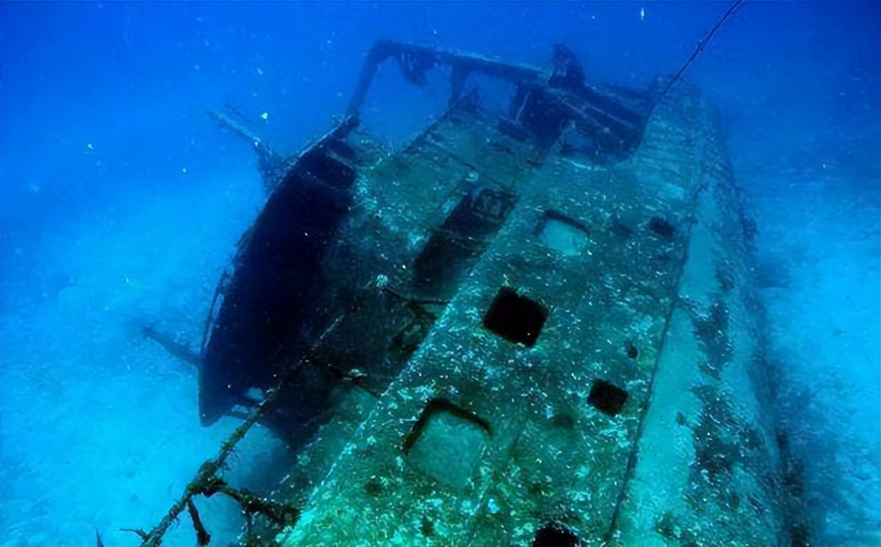 1945年日本"阿波丸"号沉没我国,满载50亿货物,打捞结果如何?