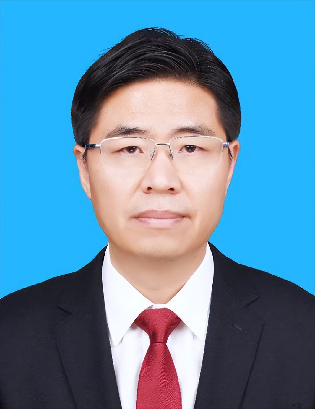 曹卫东曹卫东,男,汉族,1970年3月出生,江苏盐城人