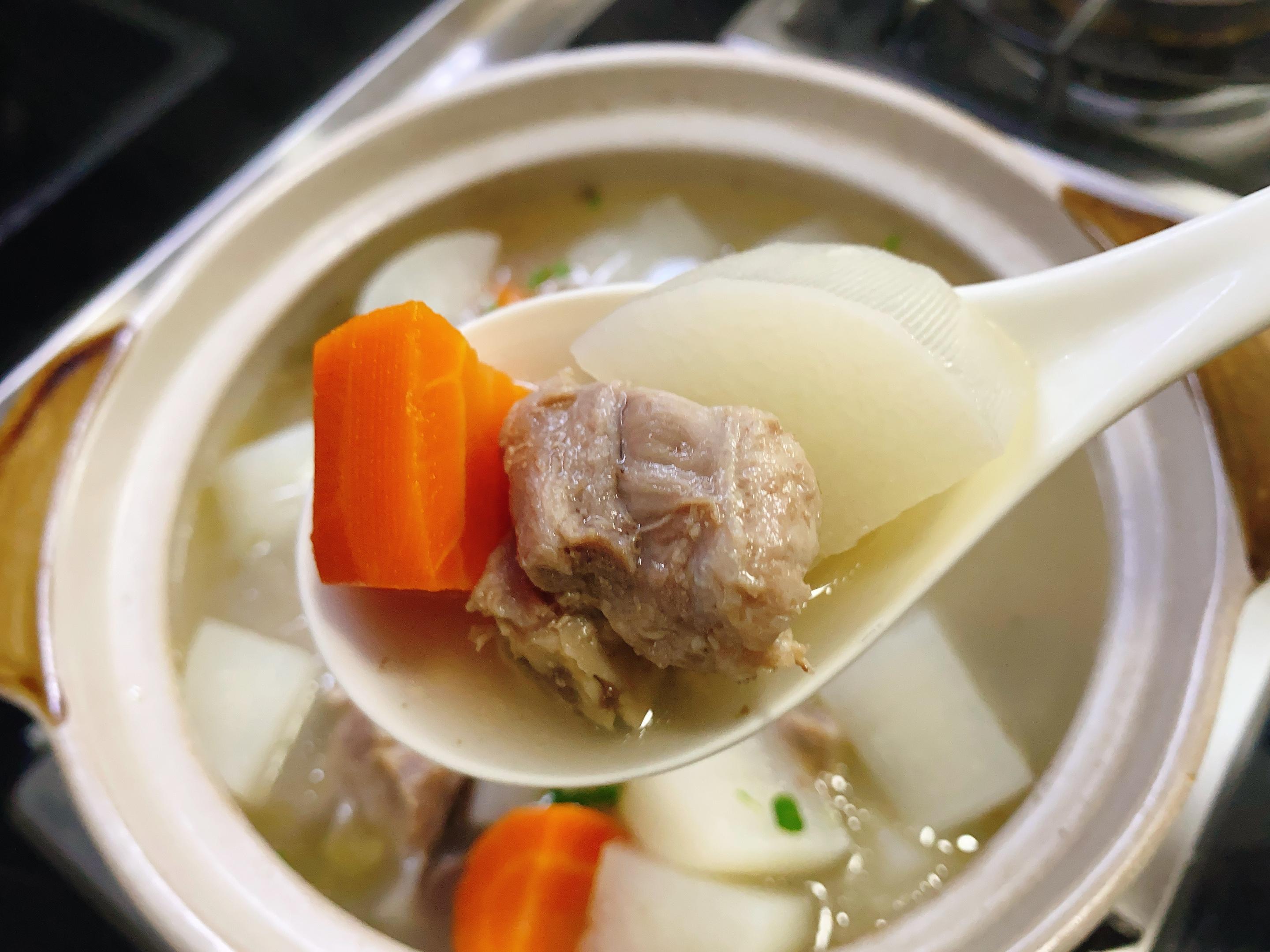 "深秋一碗汤,没病也健康",分享4道"营养汤",健康贴秋膘