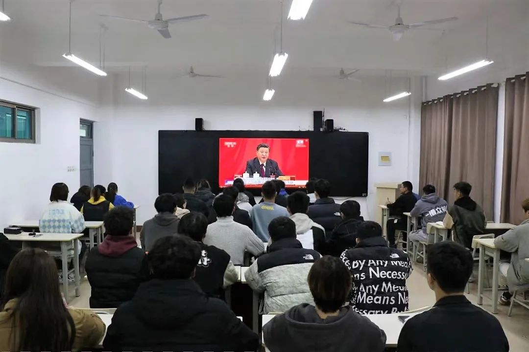 日照学联代表热议党的十九届六中全会精神