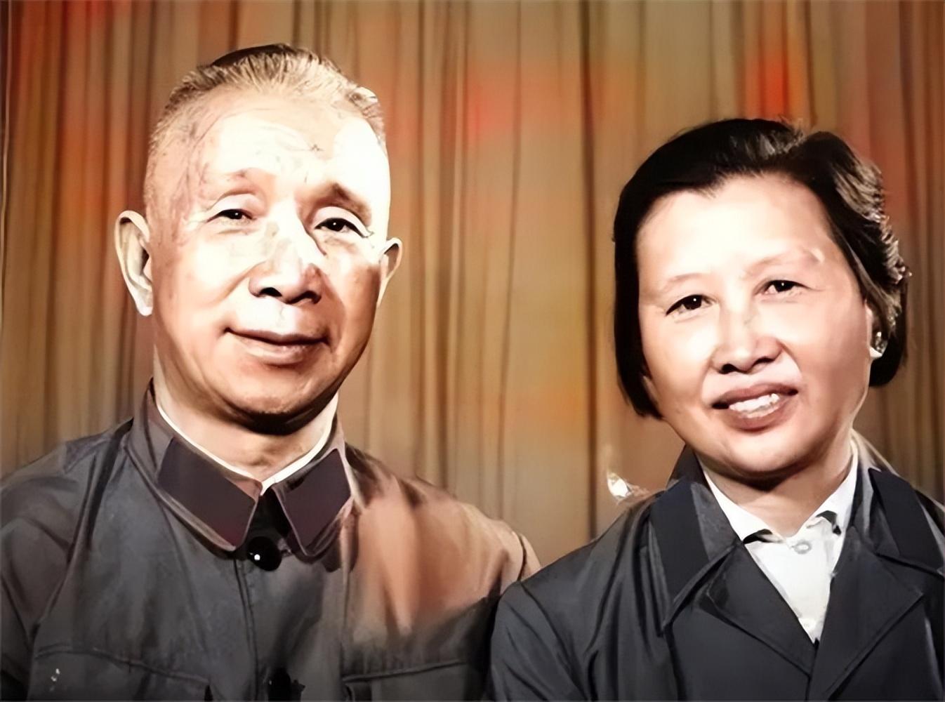 将门出虎女:粟裕将军幼女粟惠宁,自幼从军,军衔比丈夫还高一级