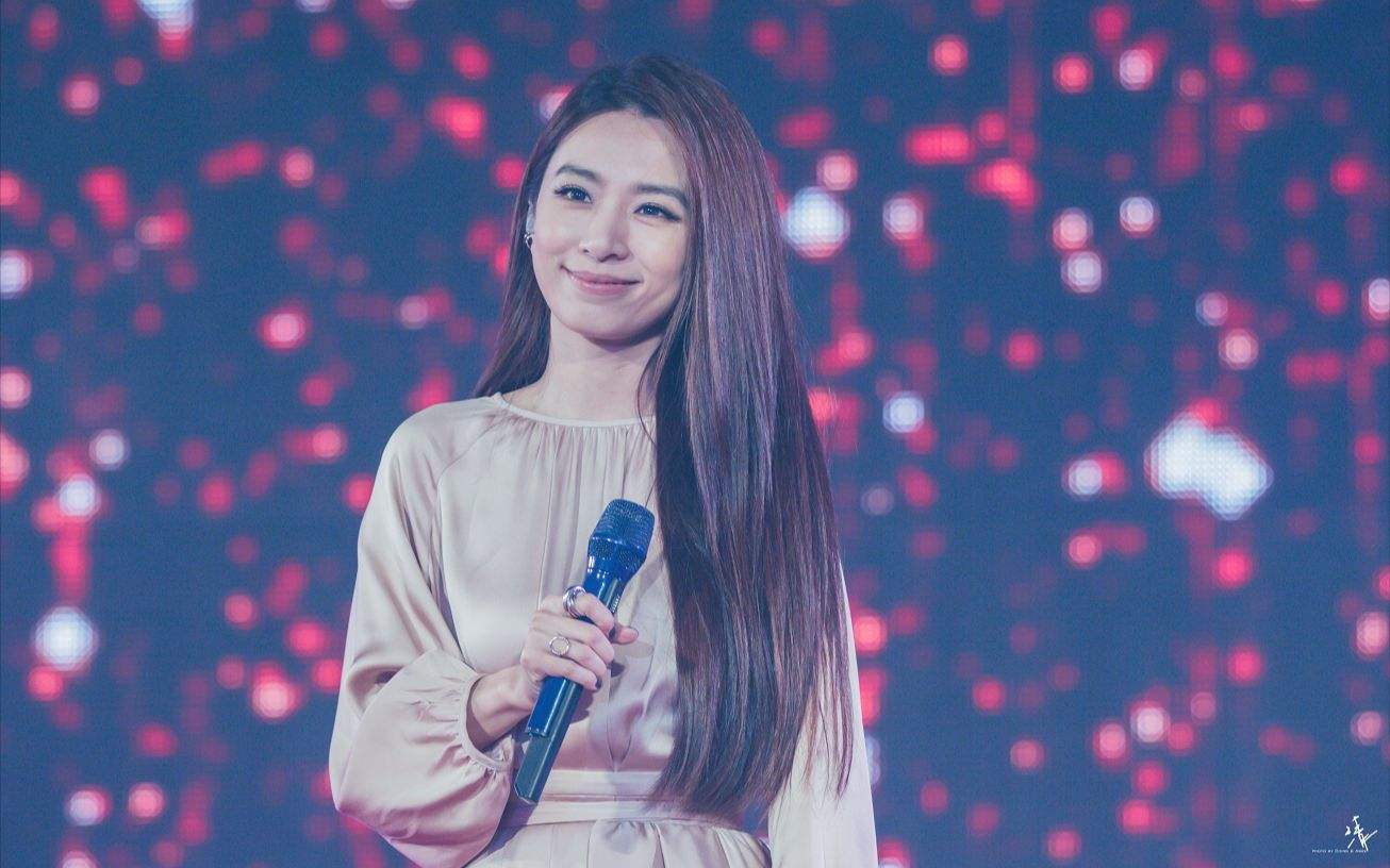 hebe田馥甄微博评论区沦陷,歌曲《离岛》被下架,所为何事?