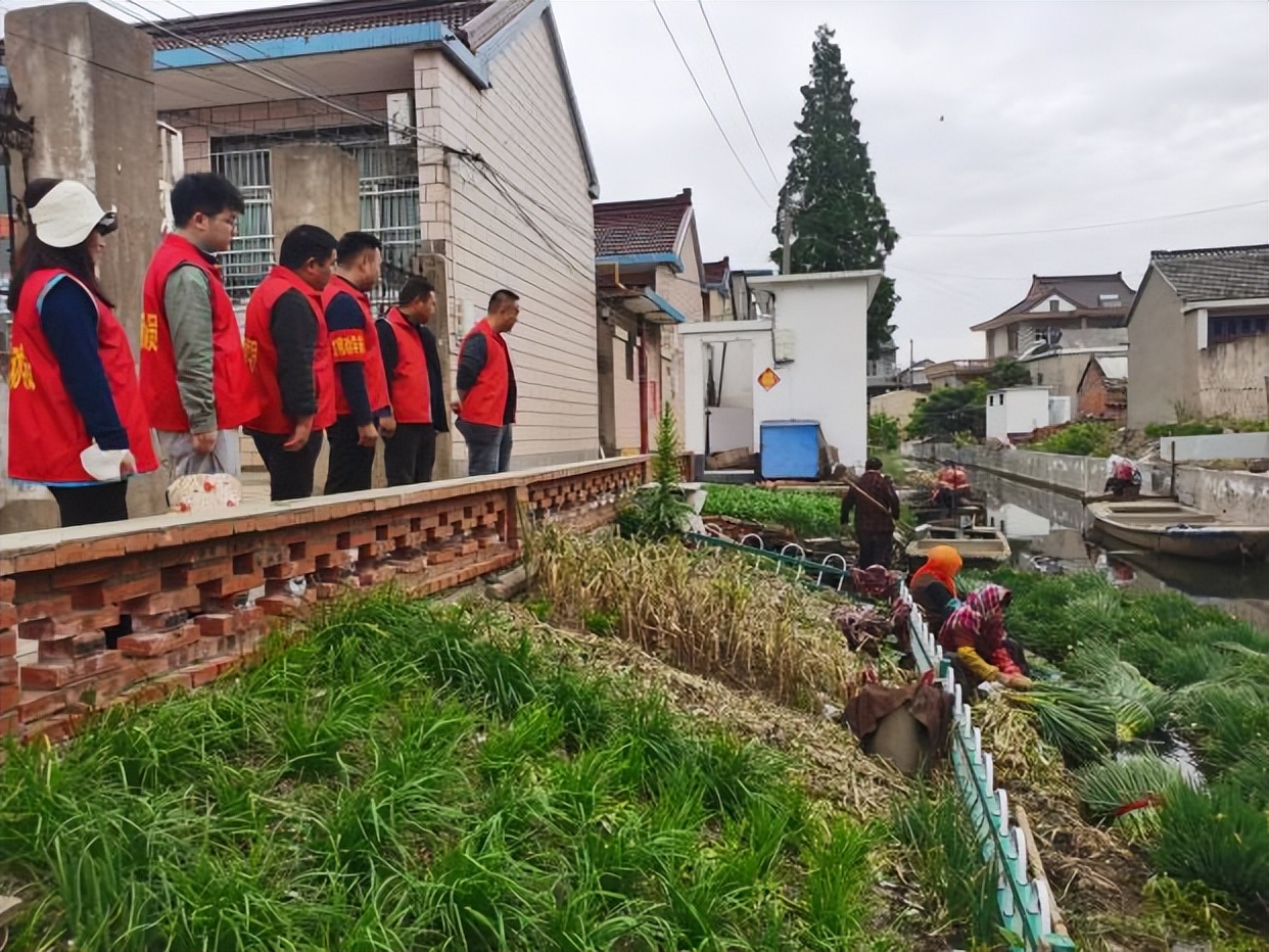 兴化市垛田街道:志愿服务我先行 文明劝导在行动