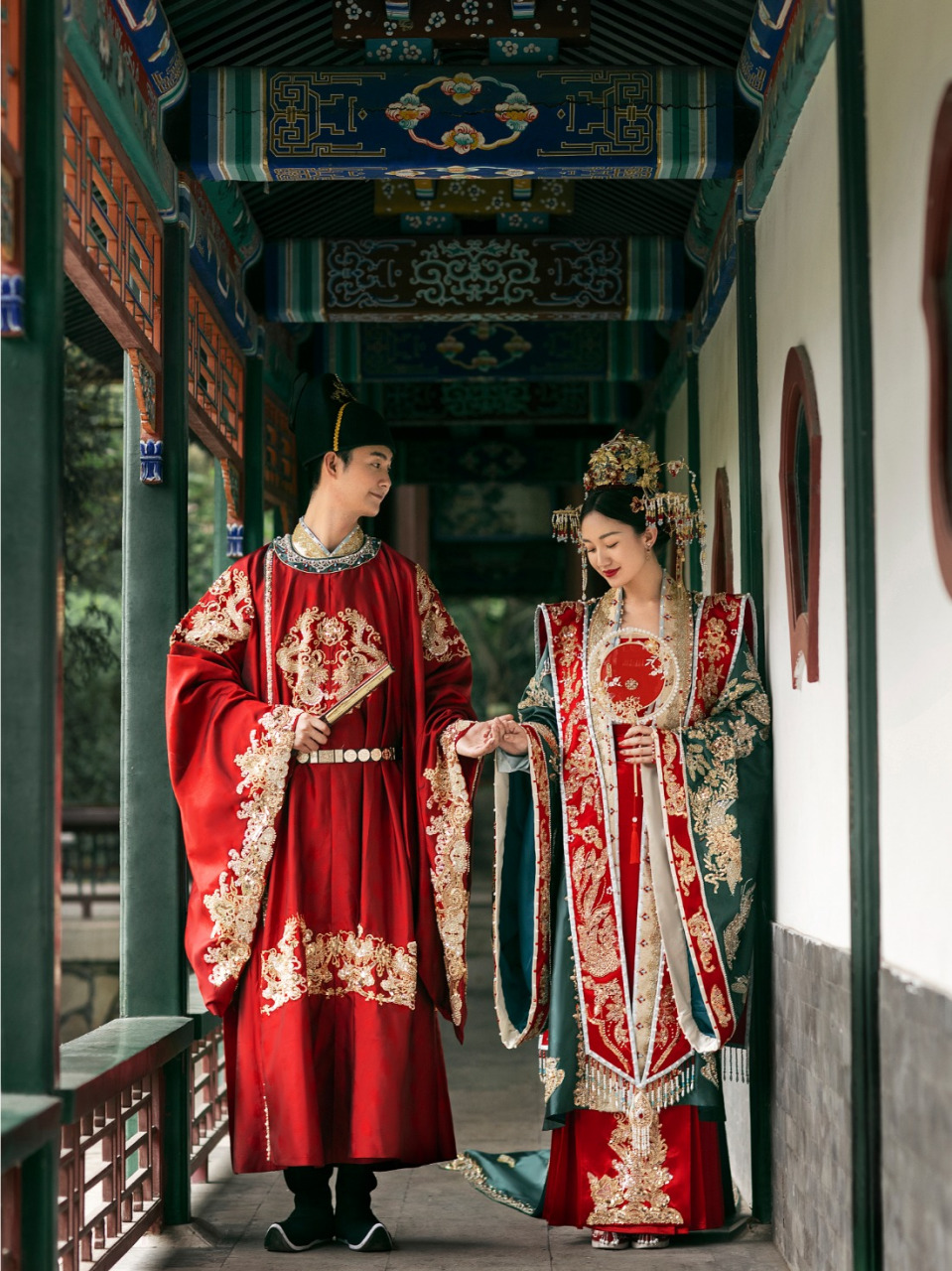 北京婚纱照推荐:宋制 明制 汉服婚纱照 知否婚纱照 · "知否知否,应是