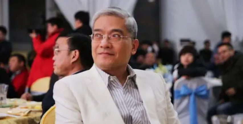 "我被郎咸平睡了3年骗走900万"警醒"小三"教科书级案例