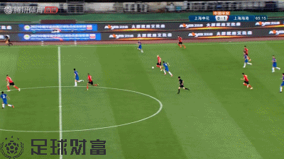 火爆的上海德比战!德比该有的元素都有了,申花1-1十人