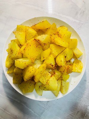 微波炉烤土豆的做法