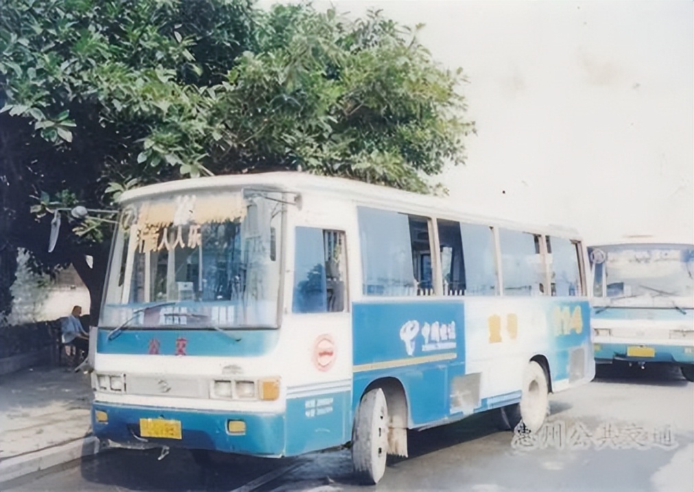 惠州史上第一輛公交車原來長這樣,你見過嗎?